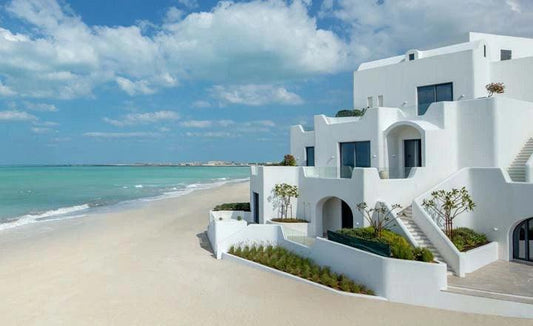 Anantara Unveils 22-Bedroom Santorini-Inspired Oasis in Abu Dhabi - HorecaStore