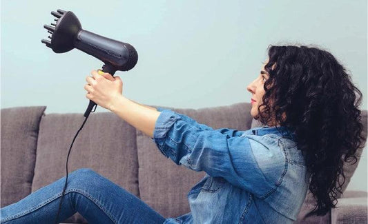 This is How You Use a Hair Dryer Diffuser - HorecaStore