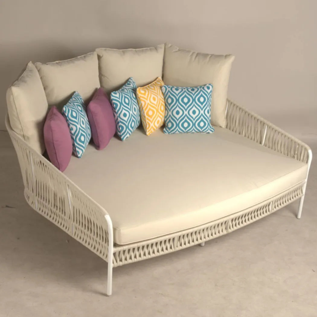 ambar-corcega-daybed-white-174-x-165-x-80-cm