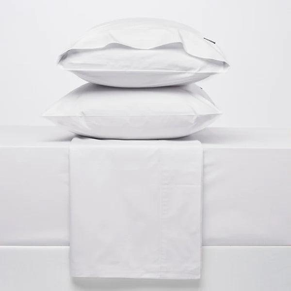 Simplicity 200 Thread Count Hotel Linen Pillow Case Super King Polycotton Percale, 120 Gsm, 65 x 95 cm, Color White
