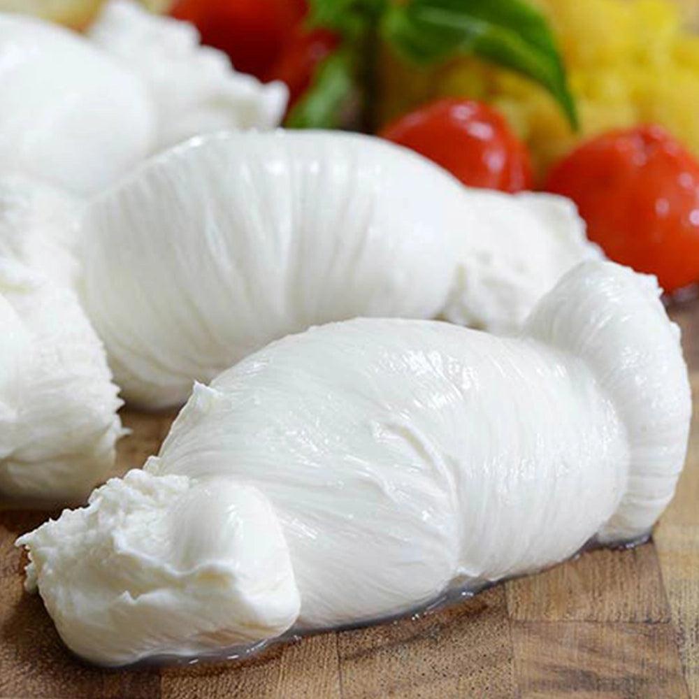 Italian Milk Cow Italy Fresh Mozzarella Nodini in Brine 1 Kg - HorecaStore