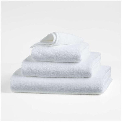 Comfort Bath Towel 100% Cotton, 70 x 140 cm, 550 GSM, Soft and Water Absorbent, Light weight, Quick Dry