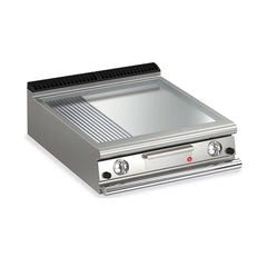 Baron Q90FTT/G825 2 Burner gas Fry Top with 2/3 Smooth 1/3 Ribbed Chromed Plate, 21 kW, 80 x 90 x 25 cm