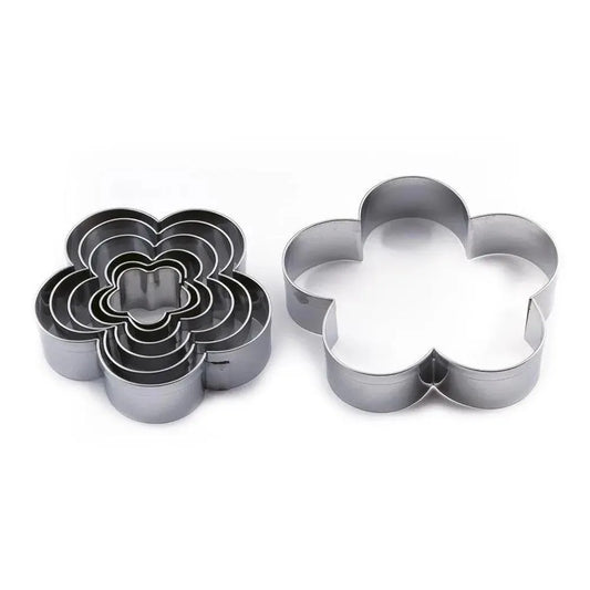 THS Stainless Steel Pastry And Cookie Cutters Flower Shape Set Of 9Pcs, H 4.5CM Assorted Sizes