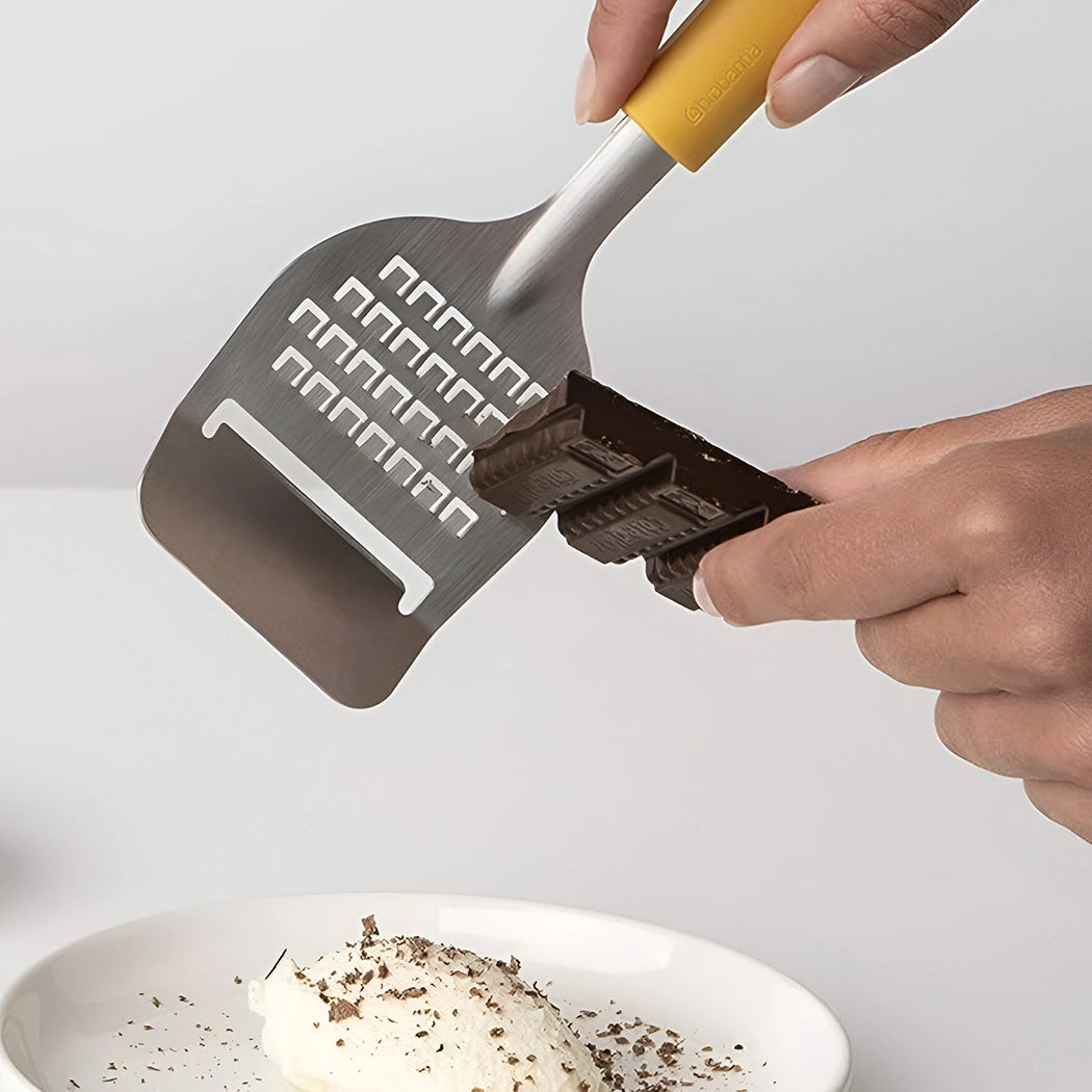 brabantia-plastic-cheese-slicer-plus-grater-honey-yellow